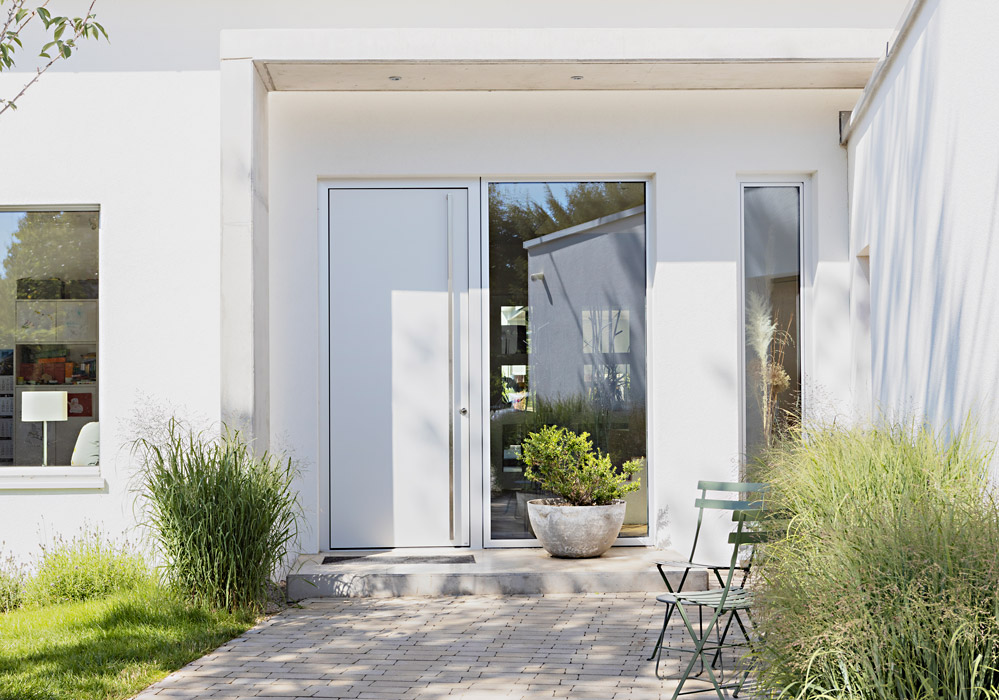 Neubau Eingangsbereich Haustür Julian Wolf Architektur Mühlacker