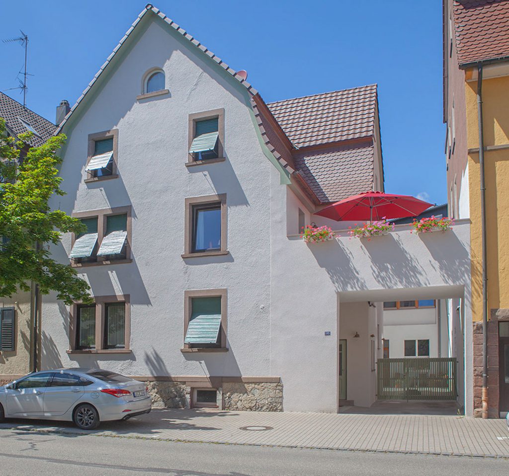 Altbauhaus Umbau zum Wohnprojekt Julian Wolf Architektur