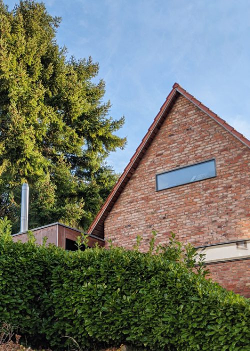 Gästehaus Umbau Backsteinfassade modern Stall Julian Wolf Architektur